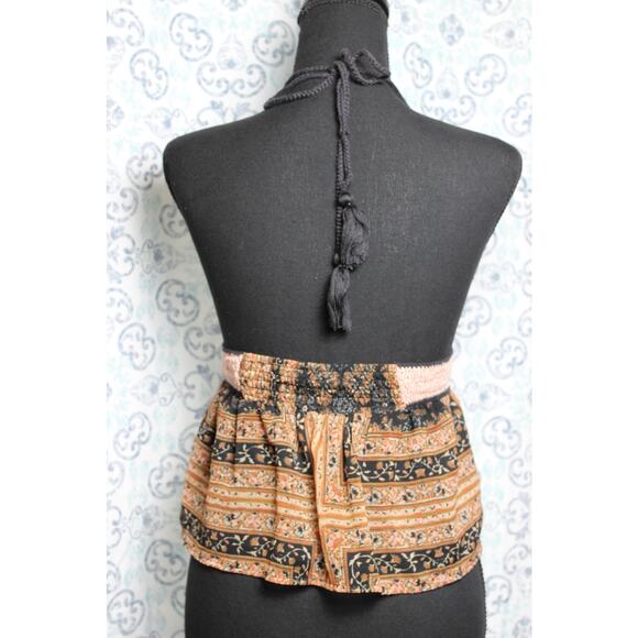 American Eagle Boho Crochet Halter Crop Top‎ Size Small - Picture 4 of 8
